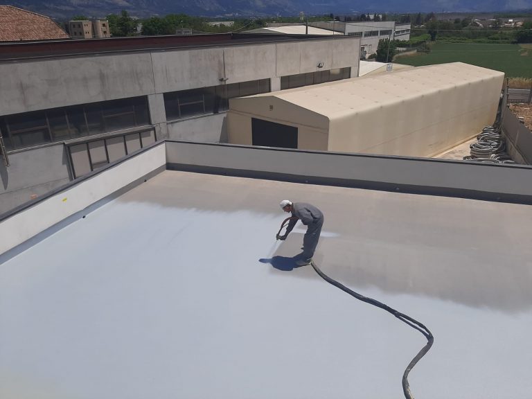 Impermeabilizzazione terrazzo con poliurea a spruzzo