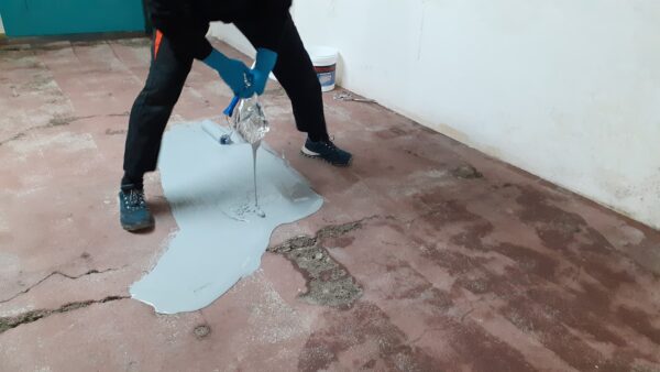 WGR WATERPROOF - MEMBRANA POLIMERICA LIQUIDA A FREDDO - immagine 2